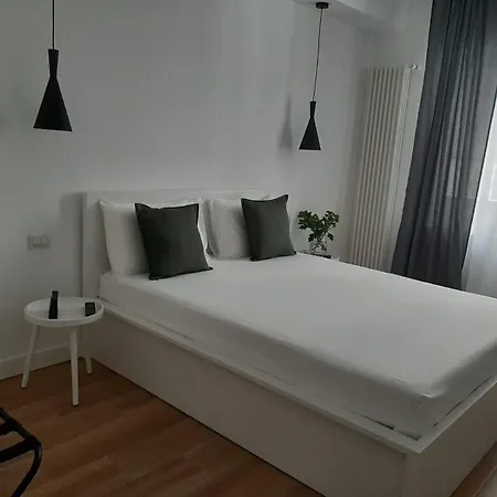 Cris House Bari