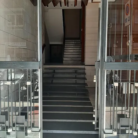 Cris House Apartment *